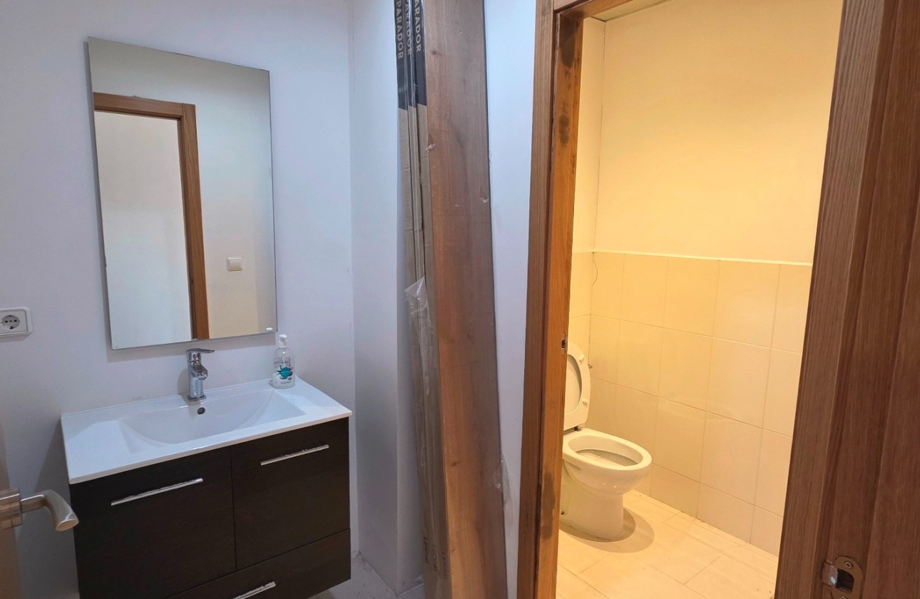 Resale - Commercial - Altea