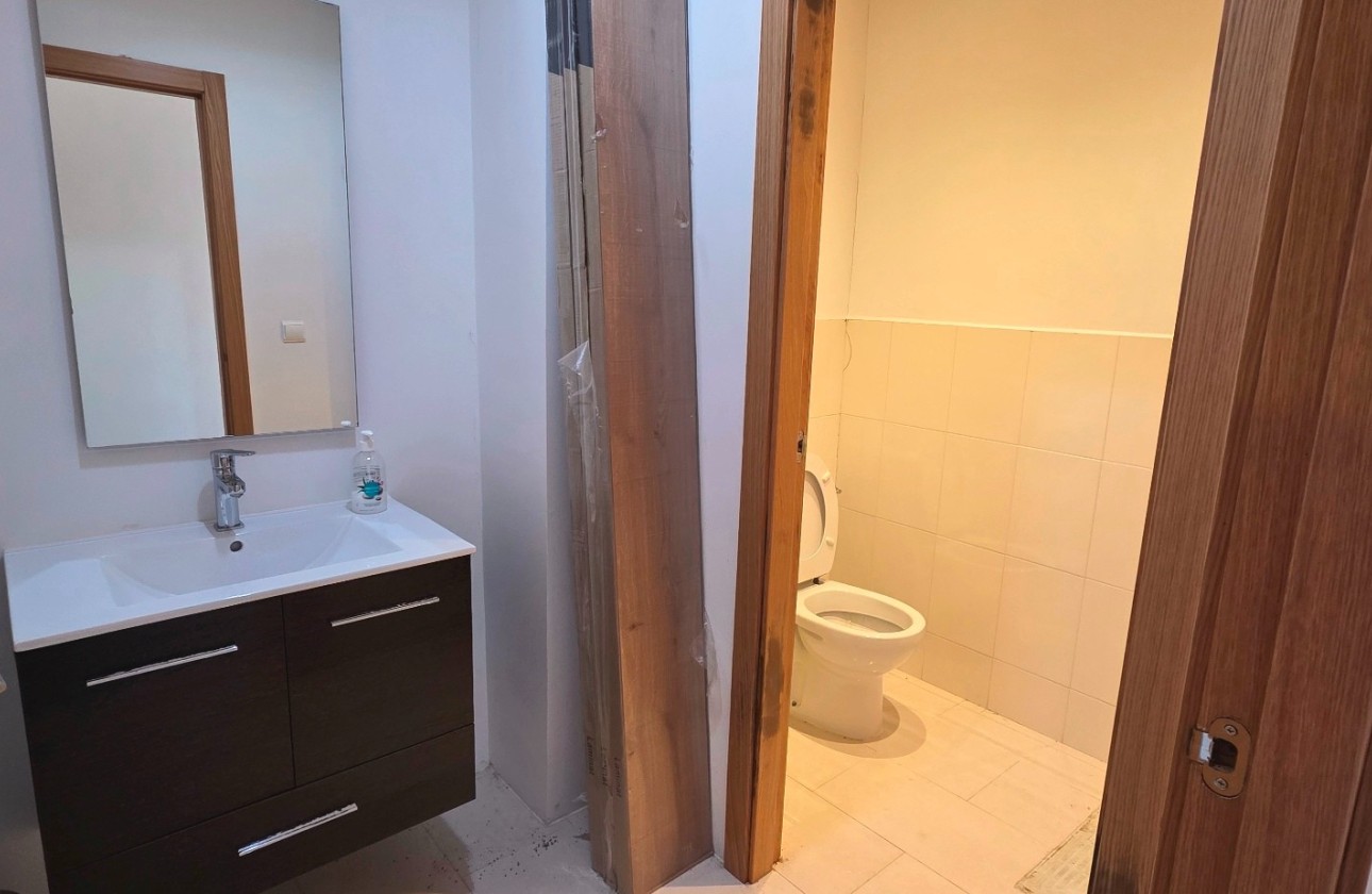 Resale - Commercial - Altea