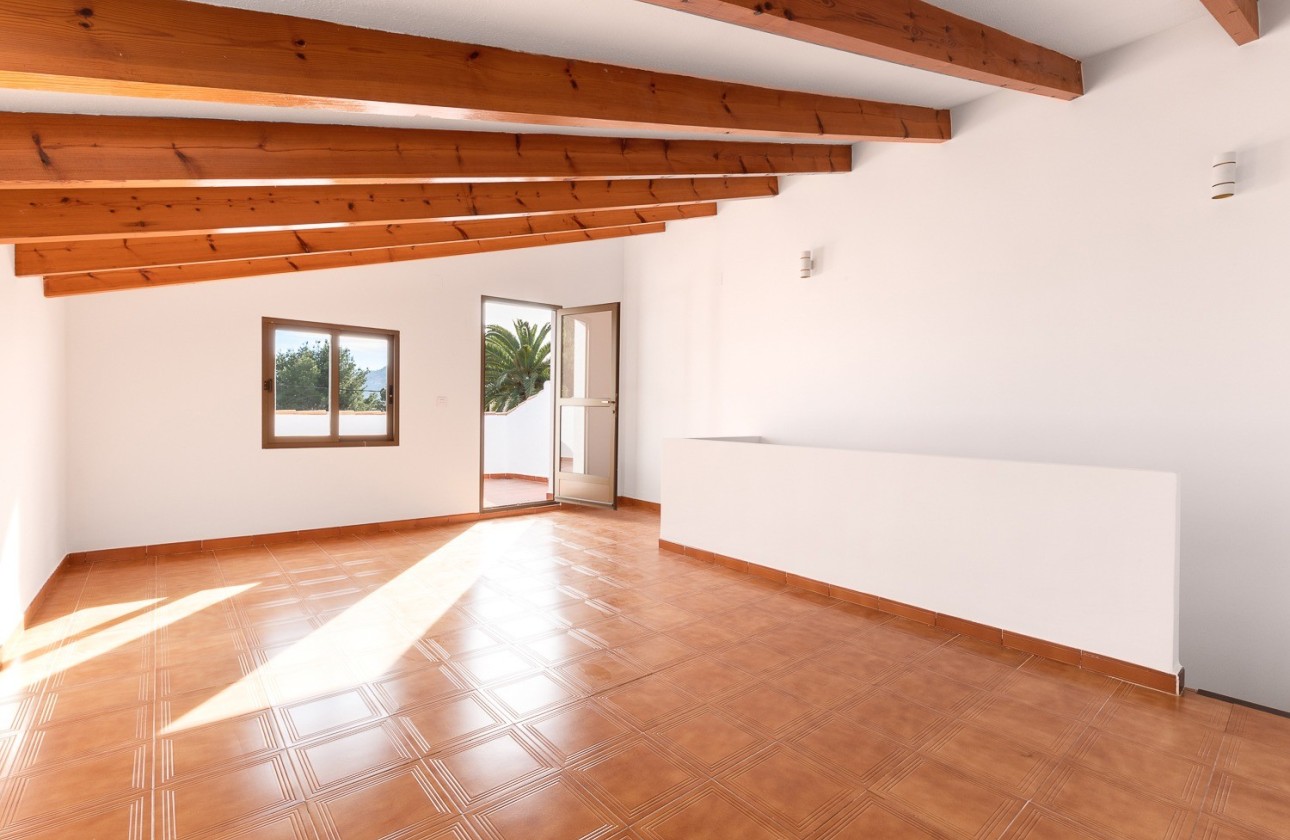 Resale - Finca - Alfas del Pí