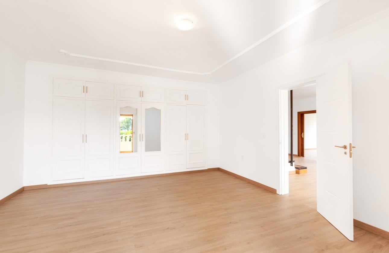 Resale - Finca - Alfas del Pí