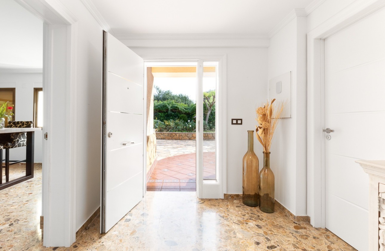 Resale - Finca - Alfas del Pí