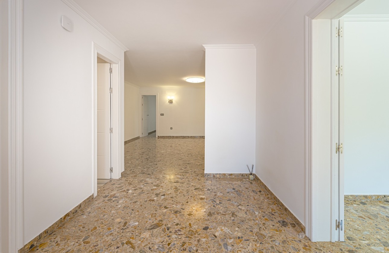 Resale - Finca - Alfas del Pí