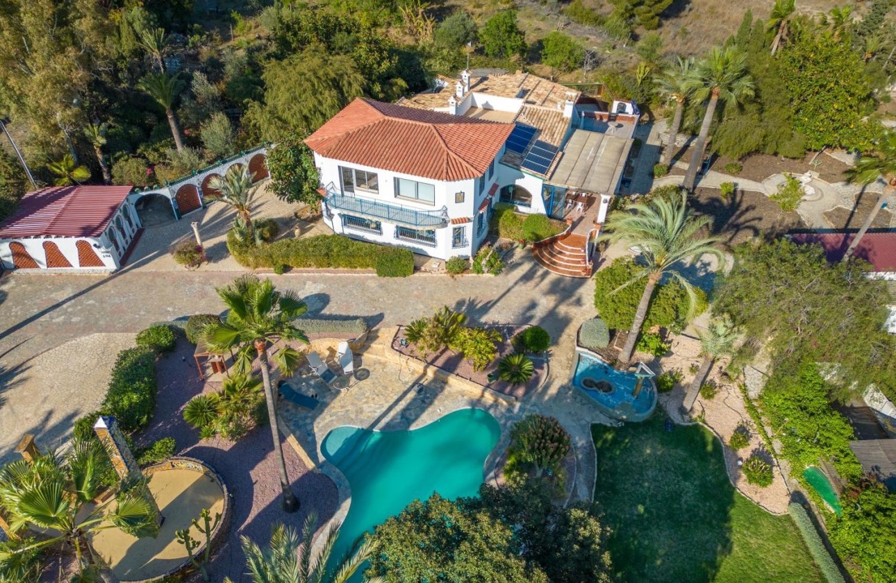 Resale - Finca - Alfas del Pí