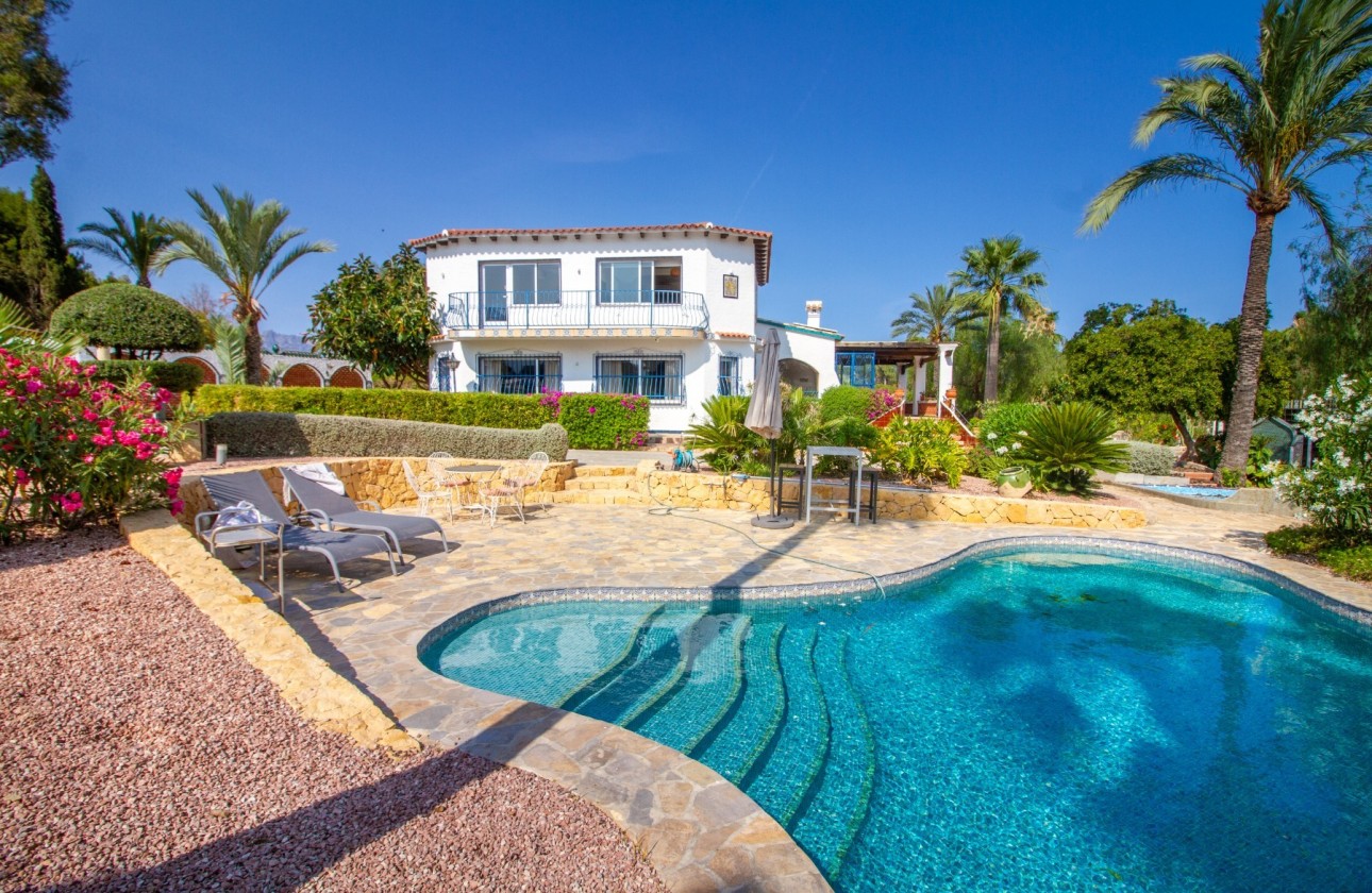 Resale - Finca - Alfas del Pí