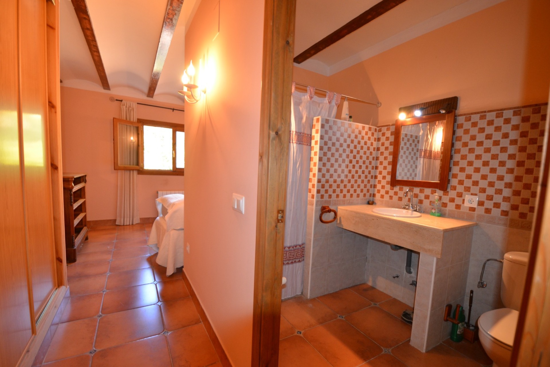 Resale - Finca - Bolulla
