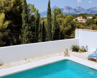 Resale - Semi-Detached Villa - Altea