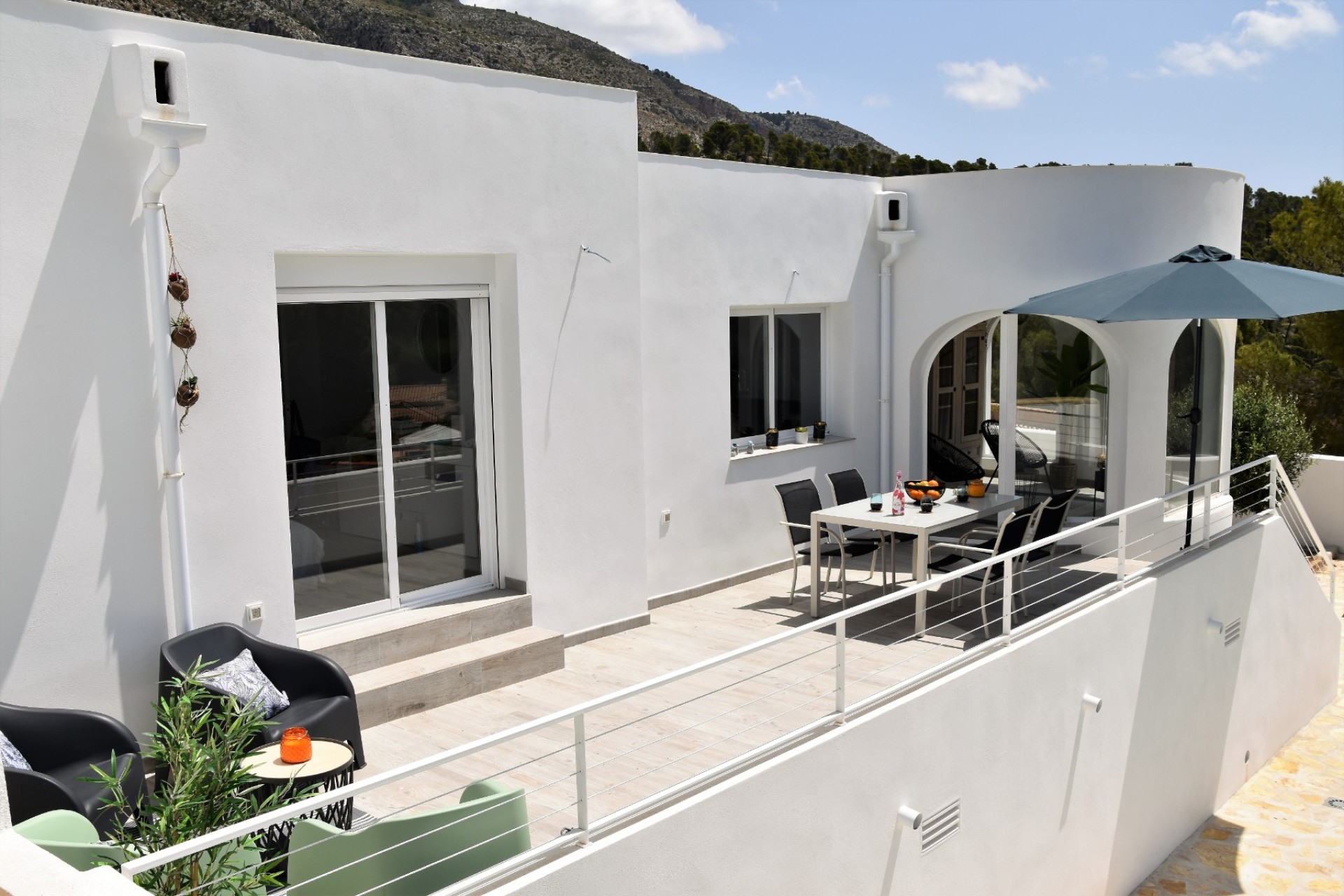Resale - Semi-Detached Villa - Altea