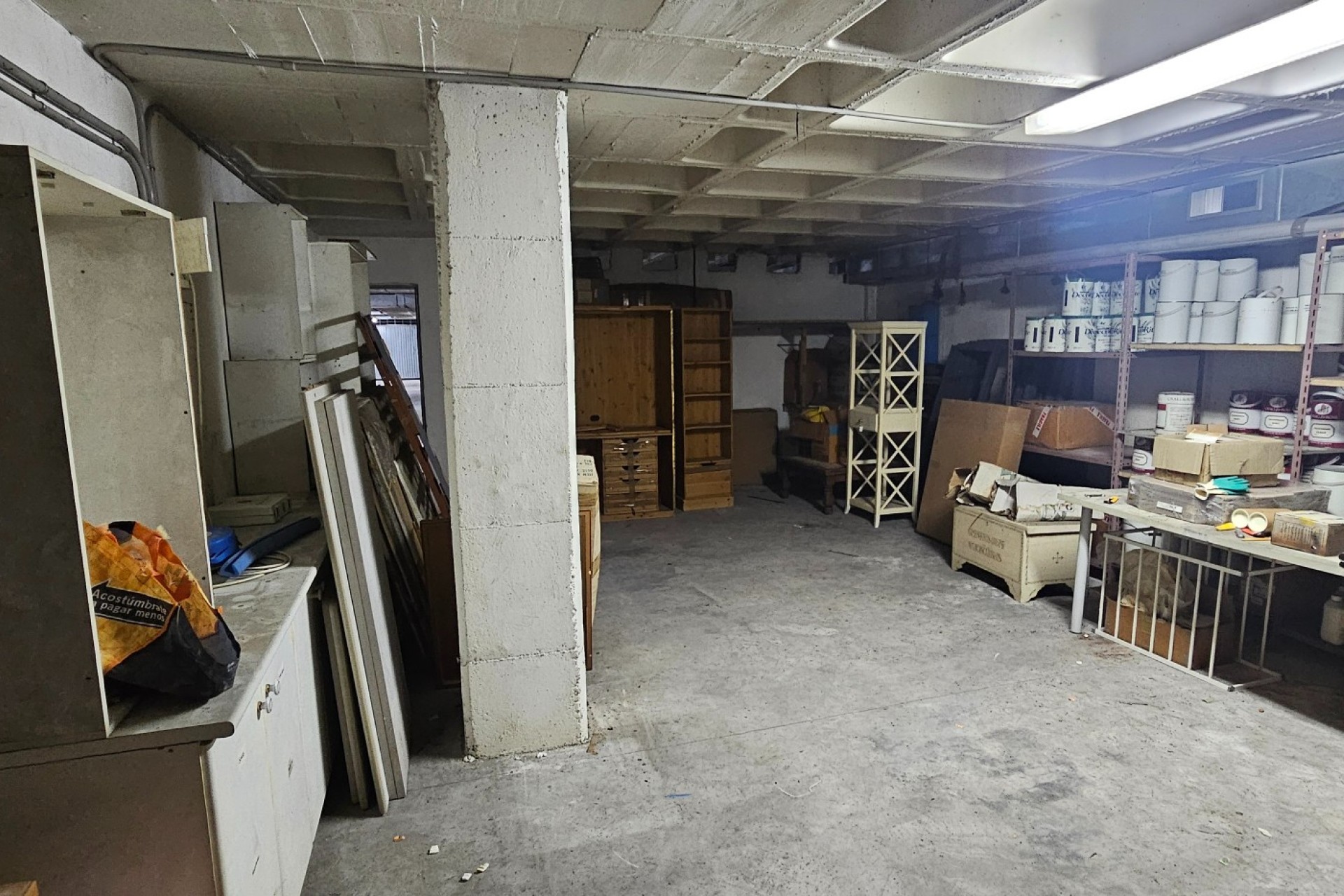 Resale - Storeroom - Altea