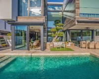 Resale - Villa - Albir