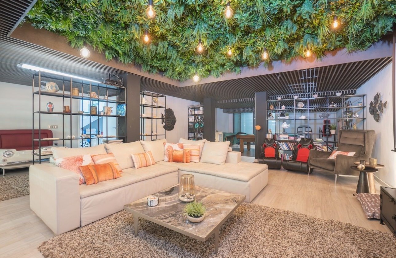 Resale - Villa - Albir