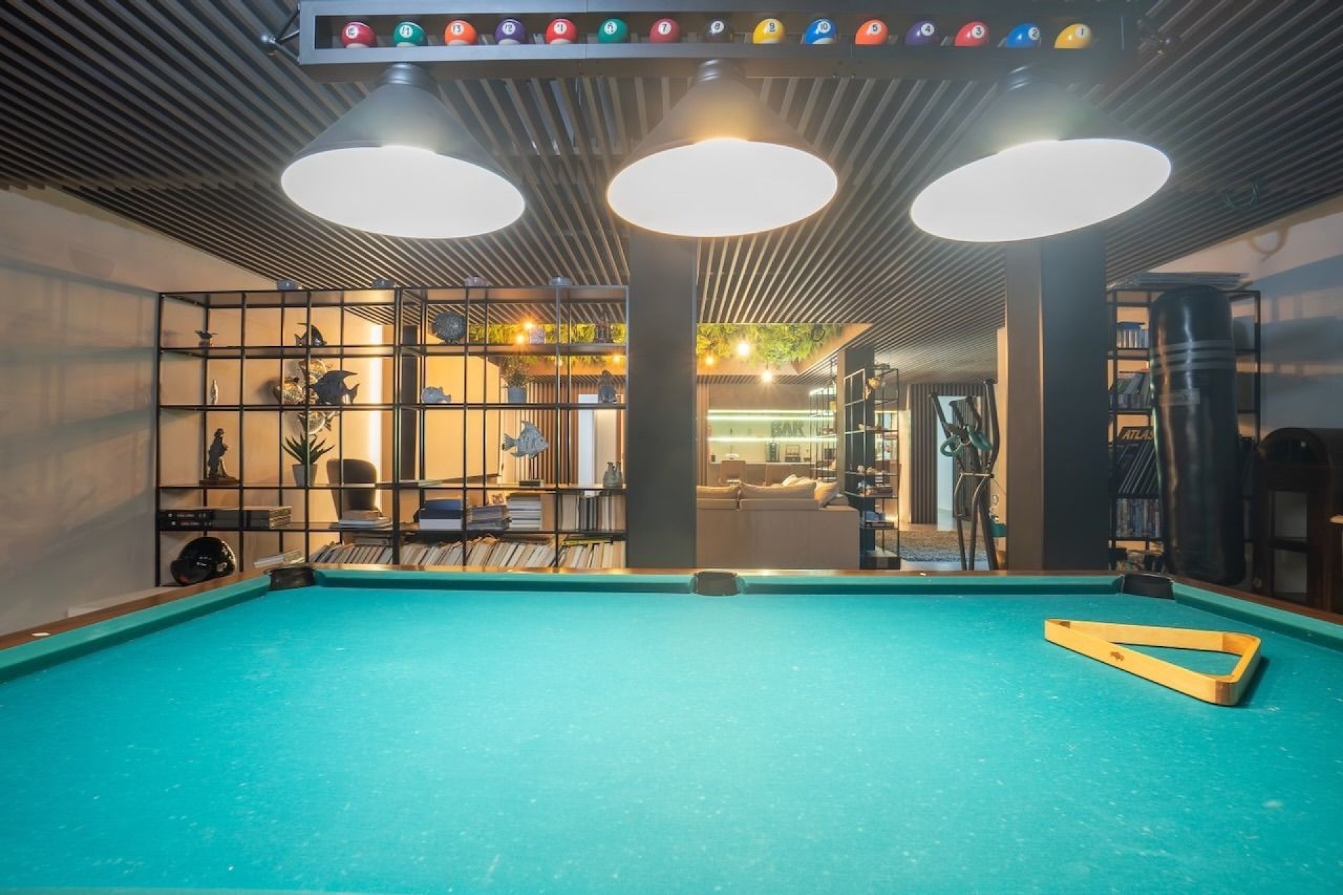 Resale - Villa - Albir