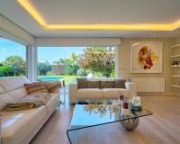 Resale - Villa - Albir
