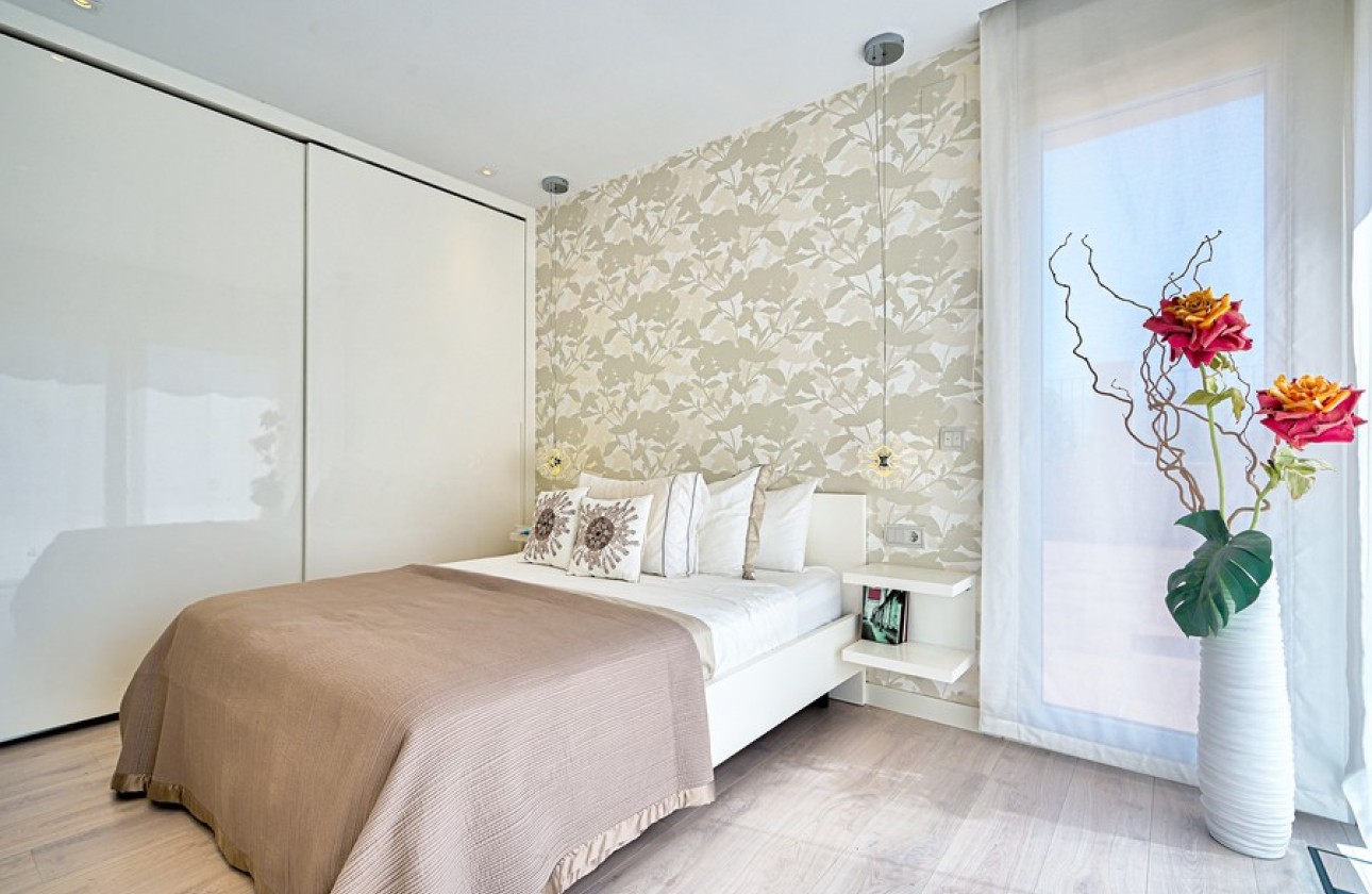 Resale - Villa - Albir