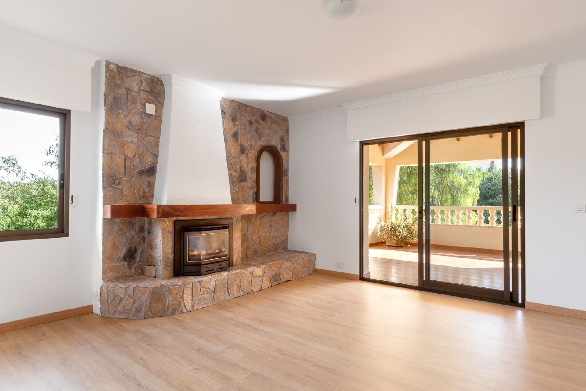 Resale - Villa - Alfas del Pí