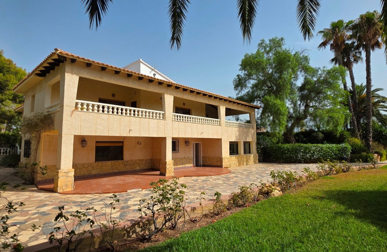 Resale - Villa - Alfas del Pí