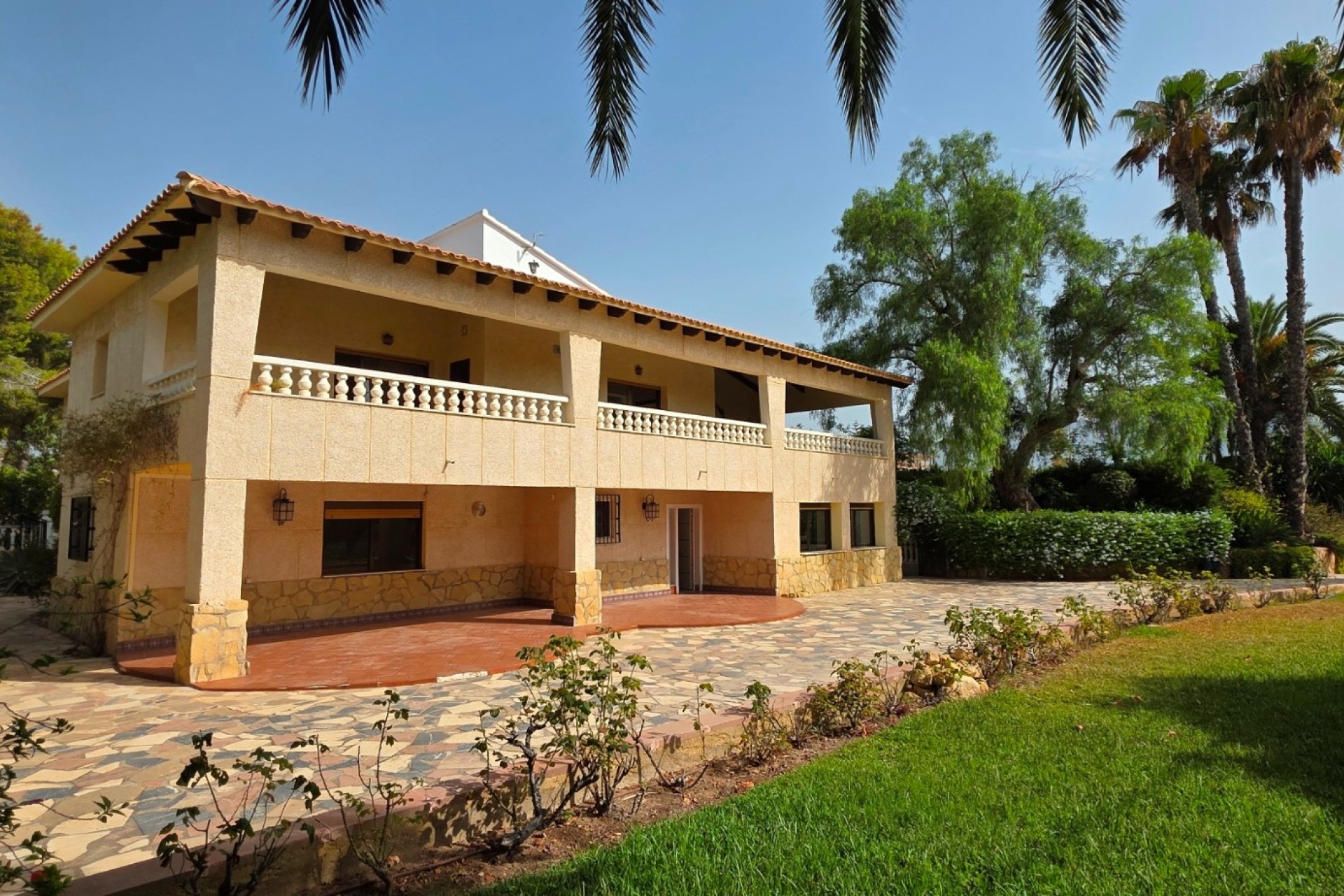 Resale - Villa - Alfas del Pí