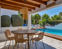 Resale - Villa - Altea