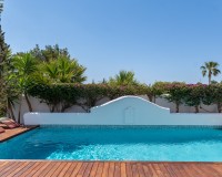 Resale - Villa - Altea