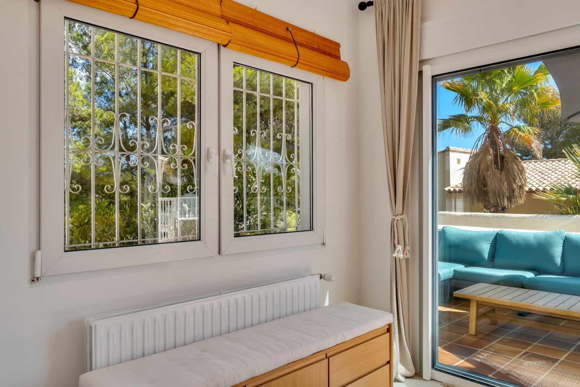 Resale - Villa - Altea