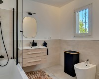 Resale - Villa - Altea