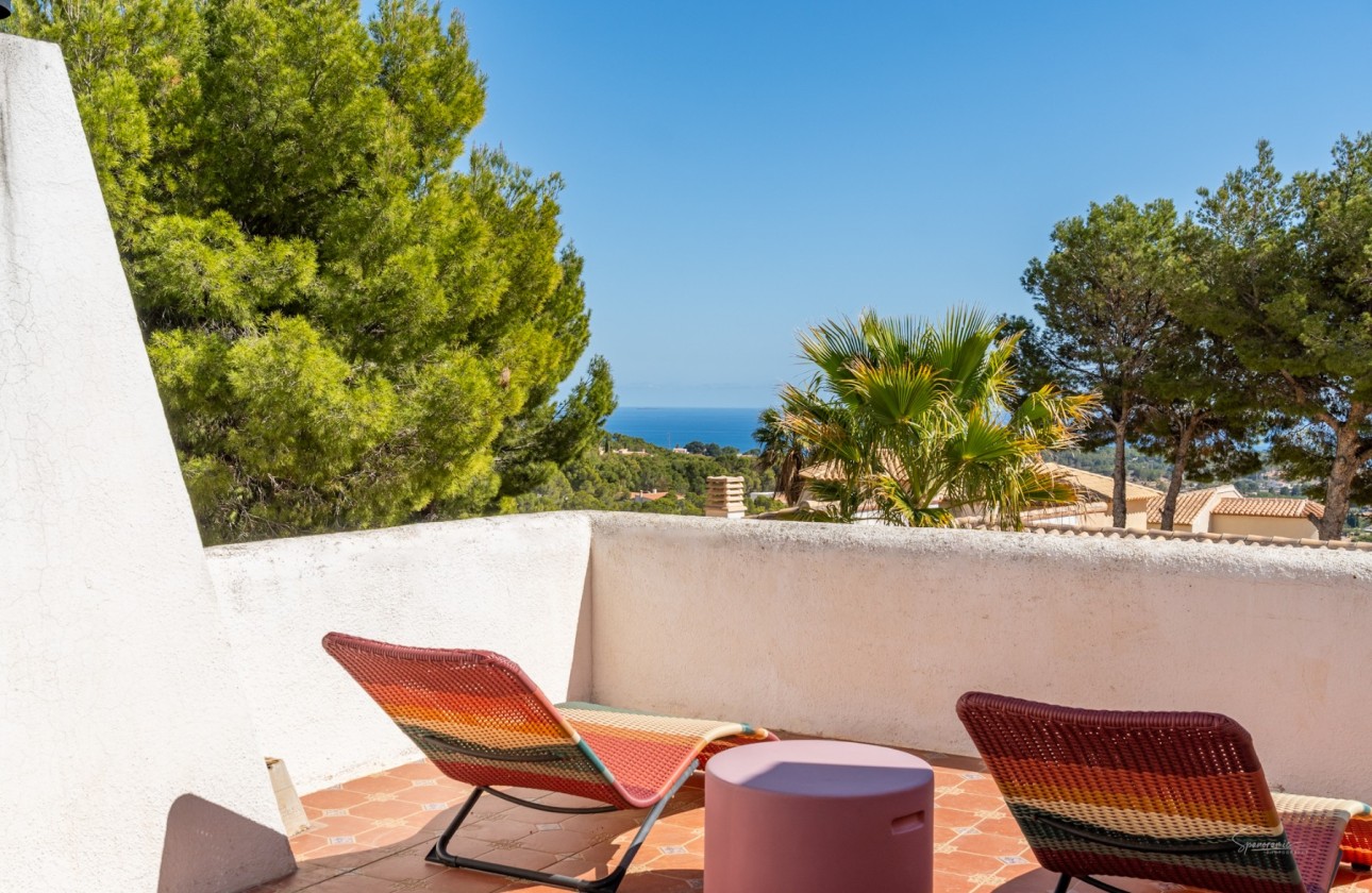 Resale - Villa - Altea