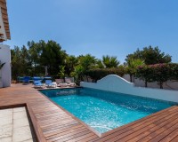 Resale - Villa - Altea