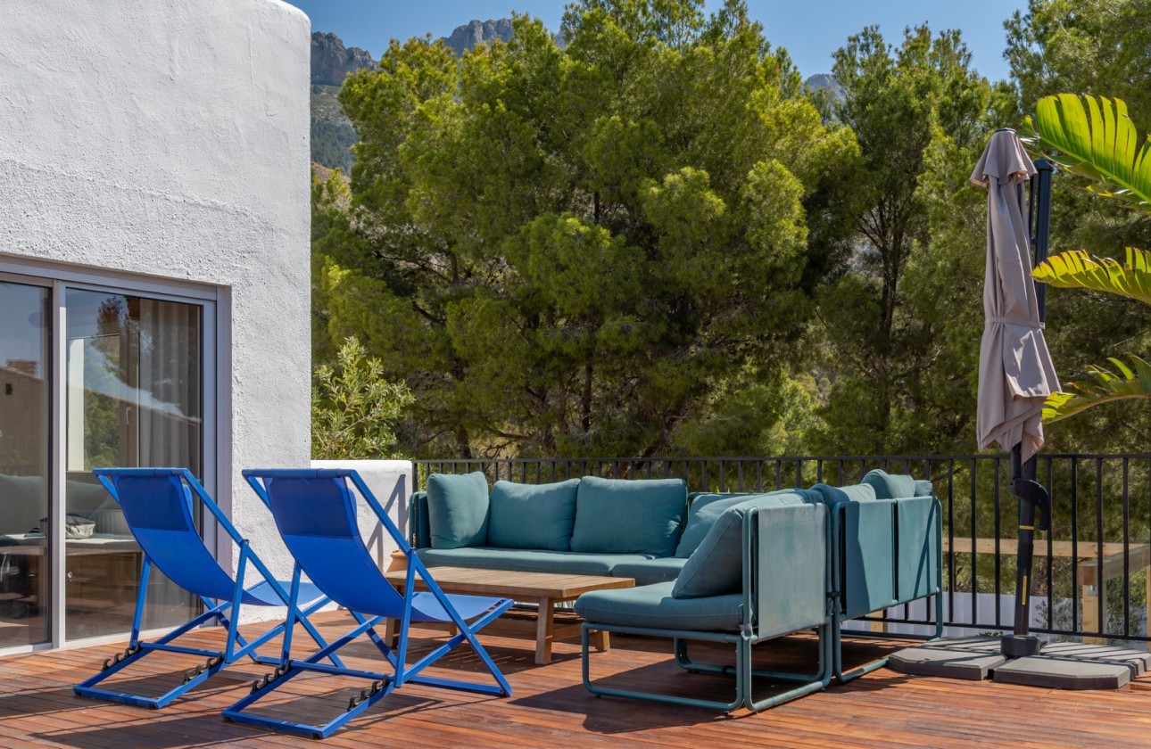 Resale - Villa - Altea