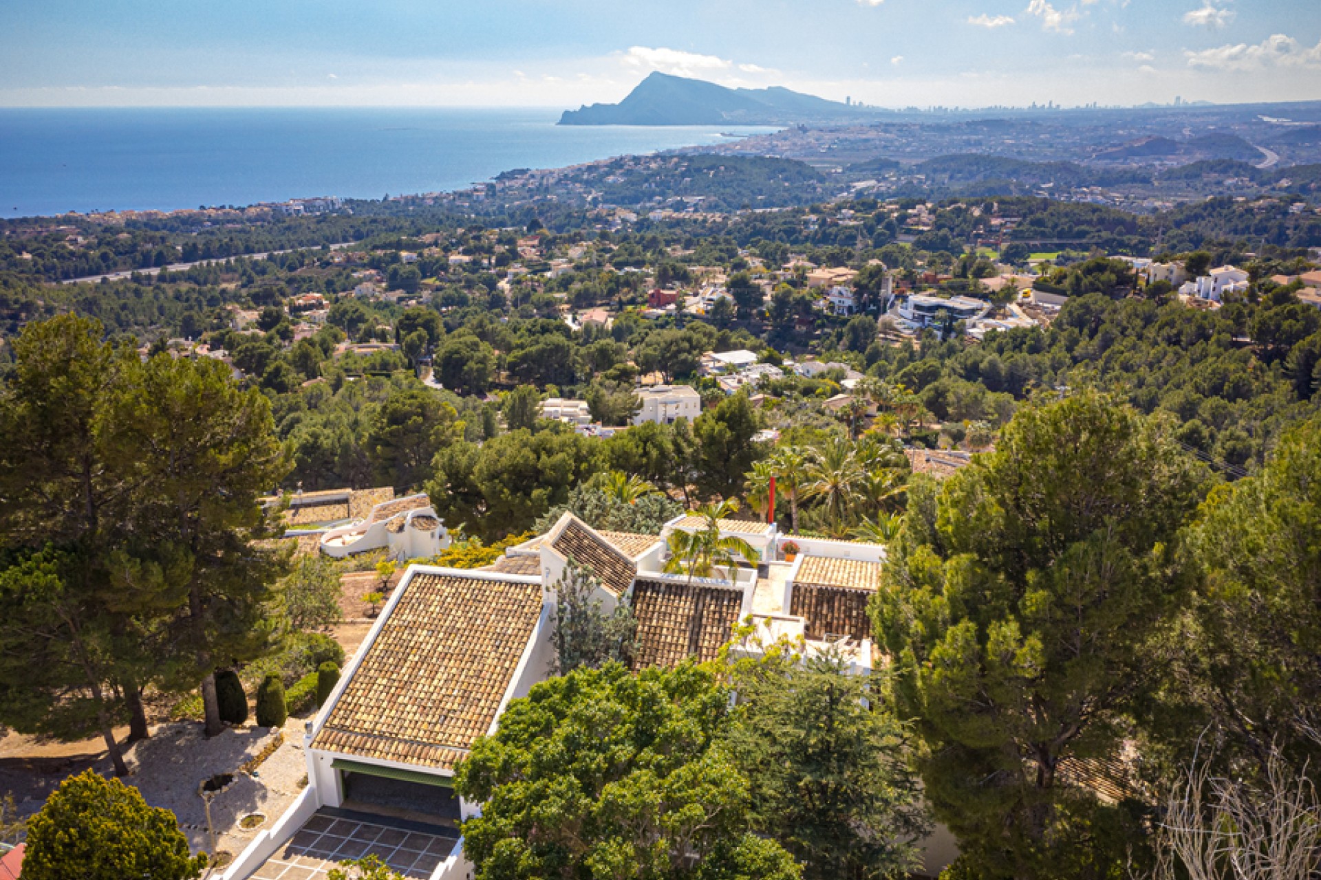 Resale - Villa - Altea