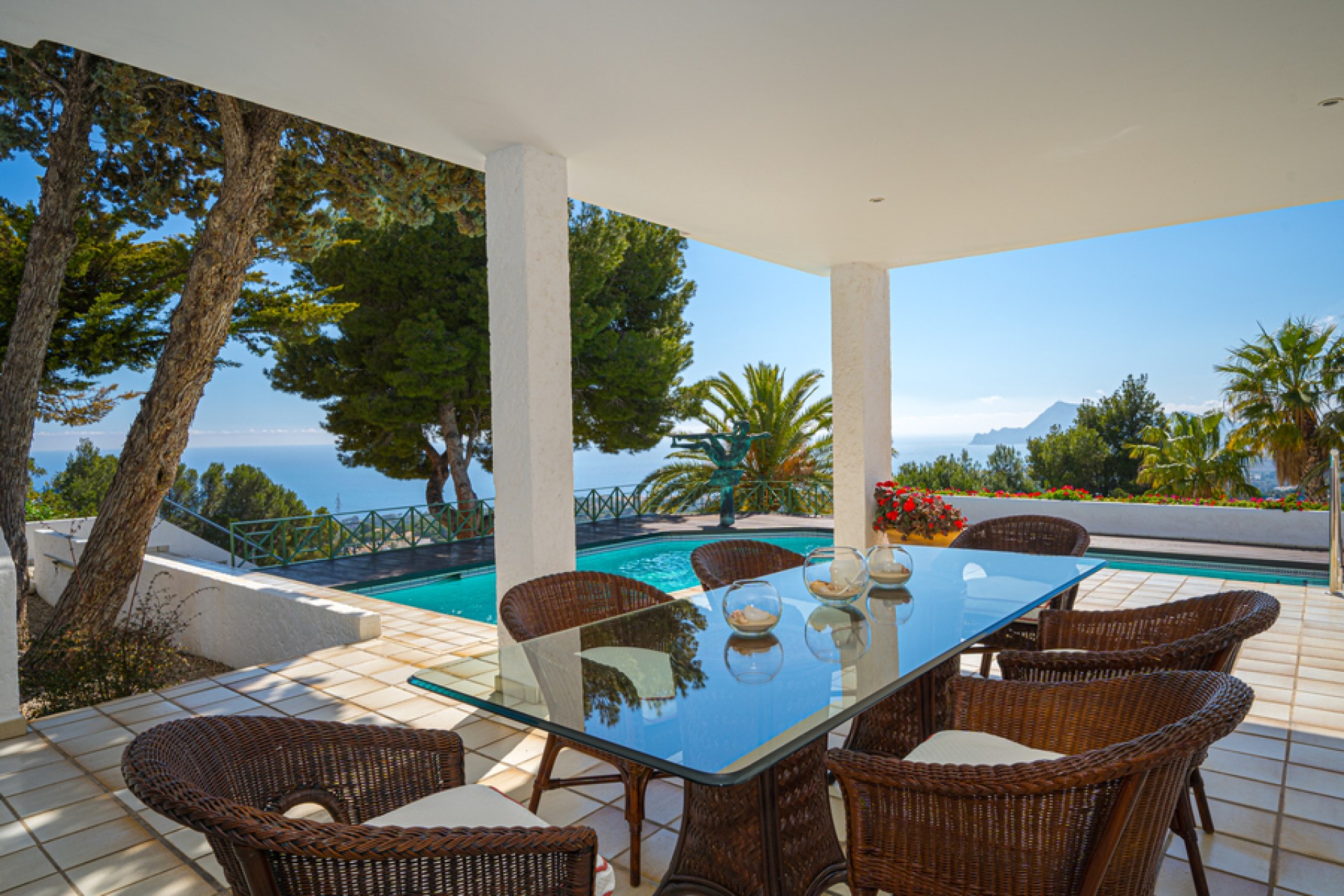Resale - Villa - Altea