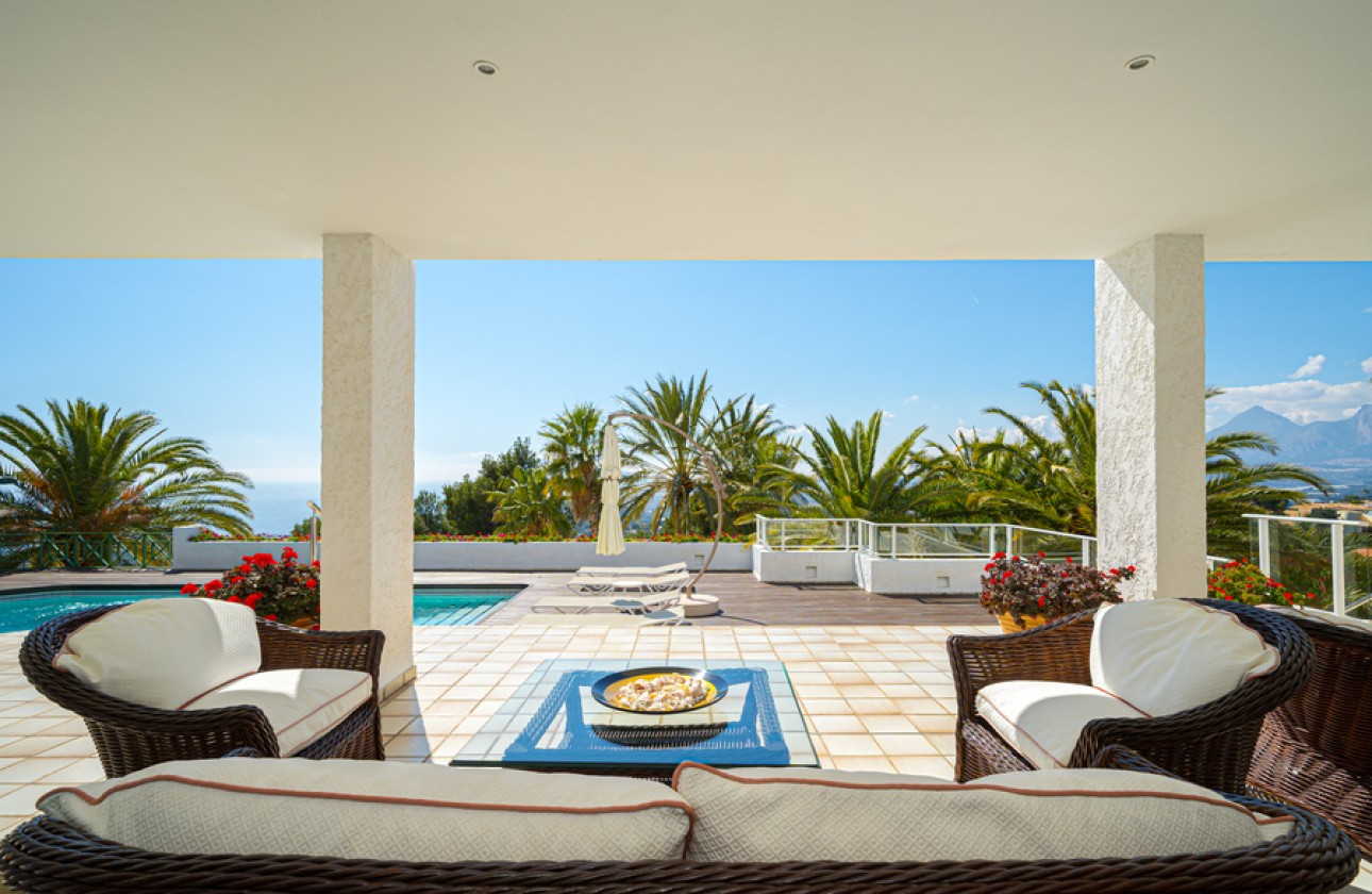 Resale - Villa - Altea