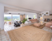 Resale - Villa - Altea