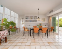 Resale - Villa - Altea