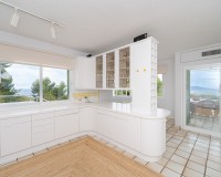 Resale - Villa - Altea