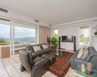 Resale - Villa - Altea
