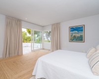 Resale - Villa - Altea