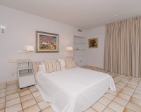 Resale - Villa - Altea