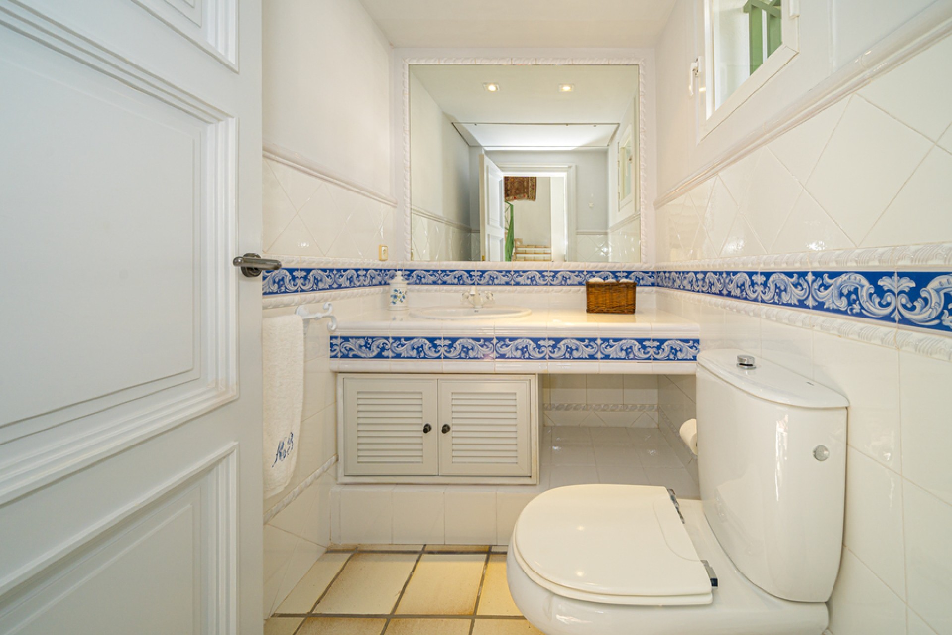 Resale - Villa - Altea