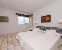 Resale - Villa - Altea