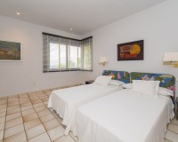 Resale - Villa - Altea