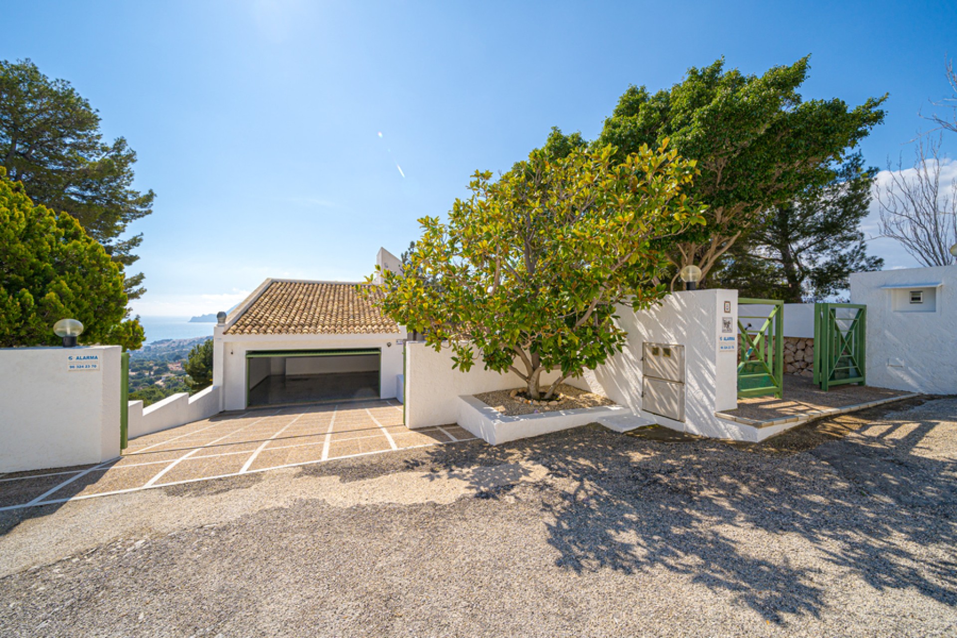 Resale - Villa - Altea