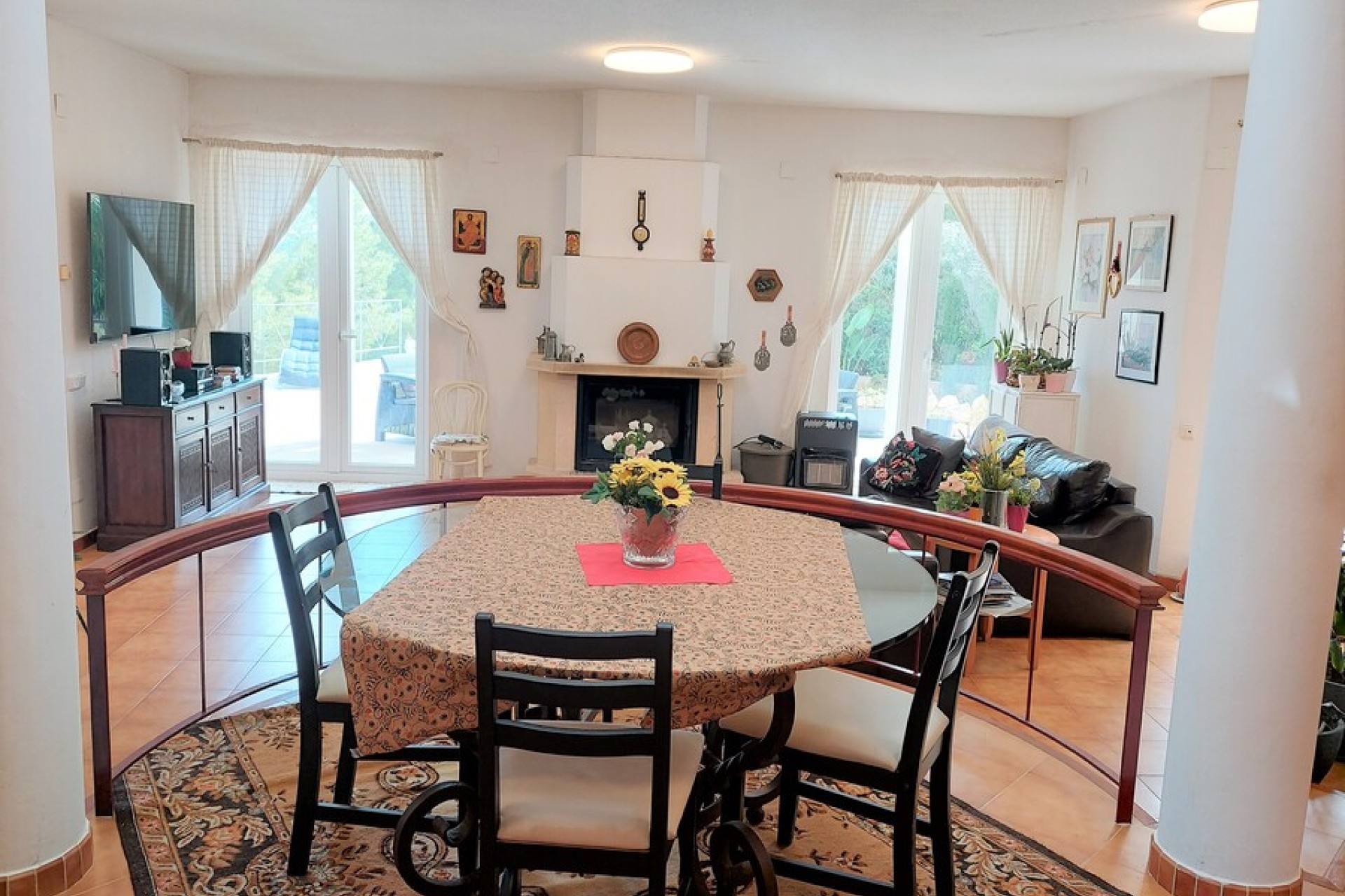 Resale - Villa - Altea