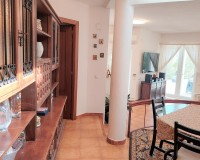 Resale - Villa - Altea