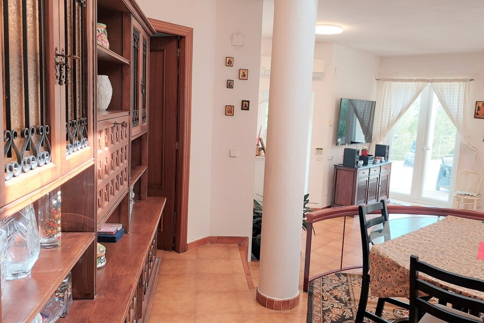 Resale - Villa - Altea