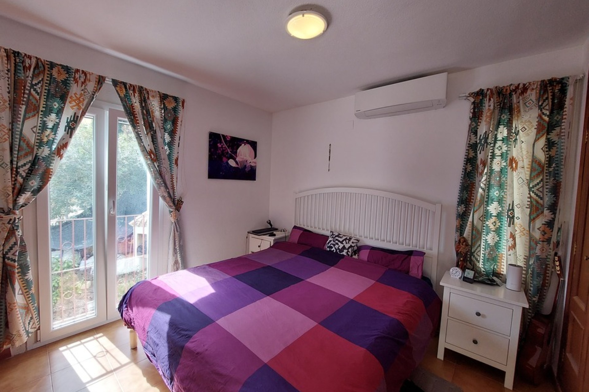 Resale - Villa - Altea