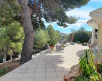 Resale - Villa - Altea