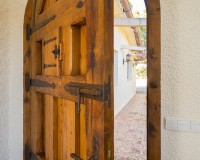 Resale - Villa - Altea