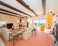 Resale - Villa - Altea