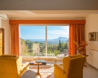 Resale - Villa - Altea