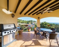 Resale - Villa - Altea