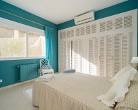 Resale - Villa - Altea